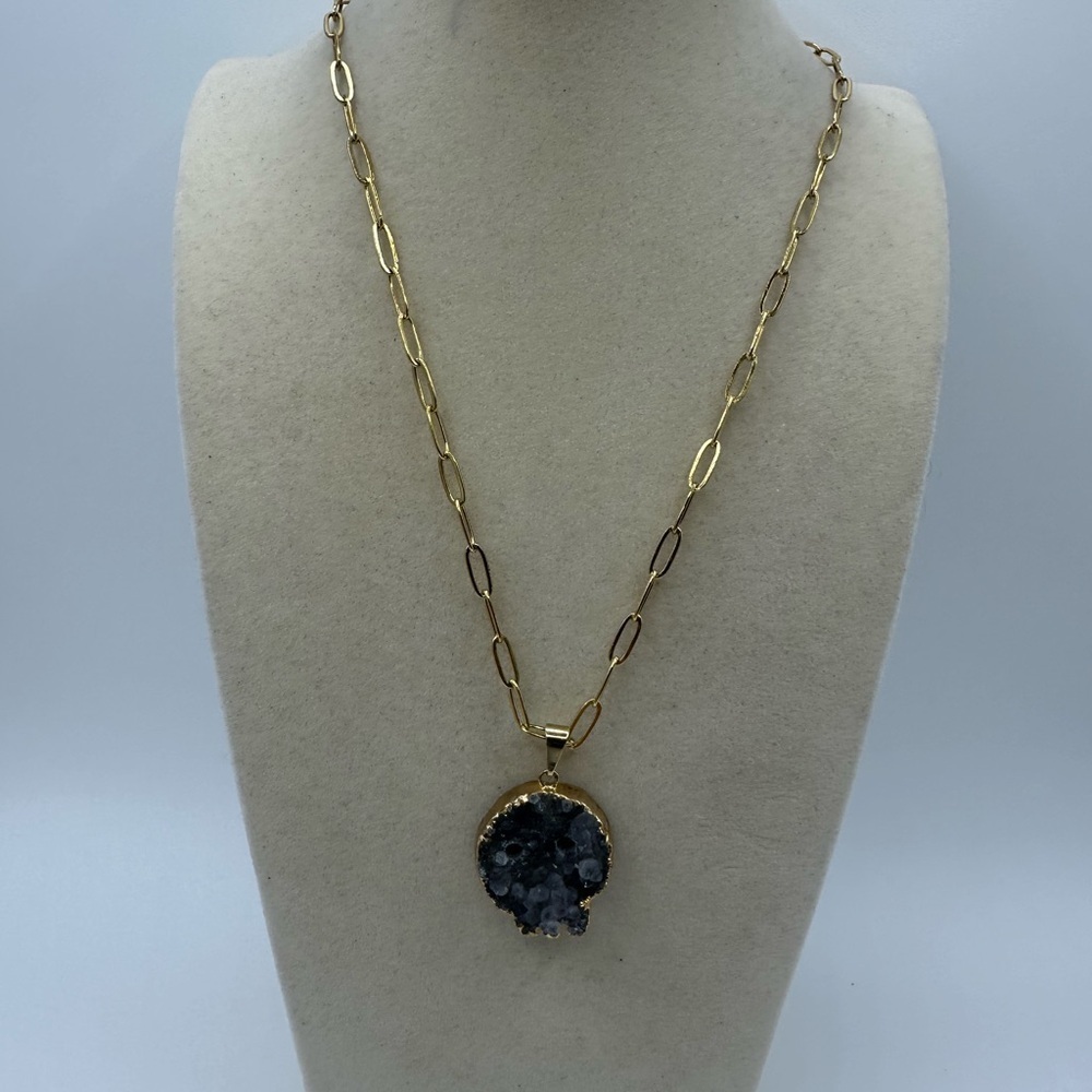 Druzy Amethyst Skull Pendant with Gold Plated Siding on Stainless Steel Chain - Picture 7 of 9